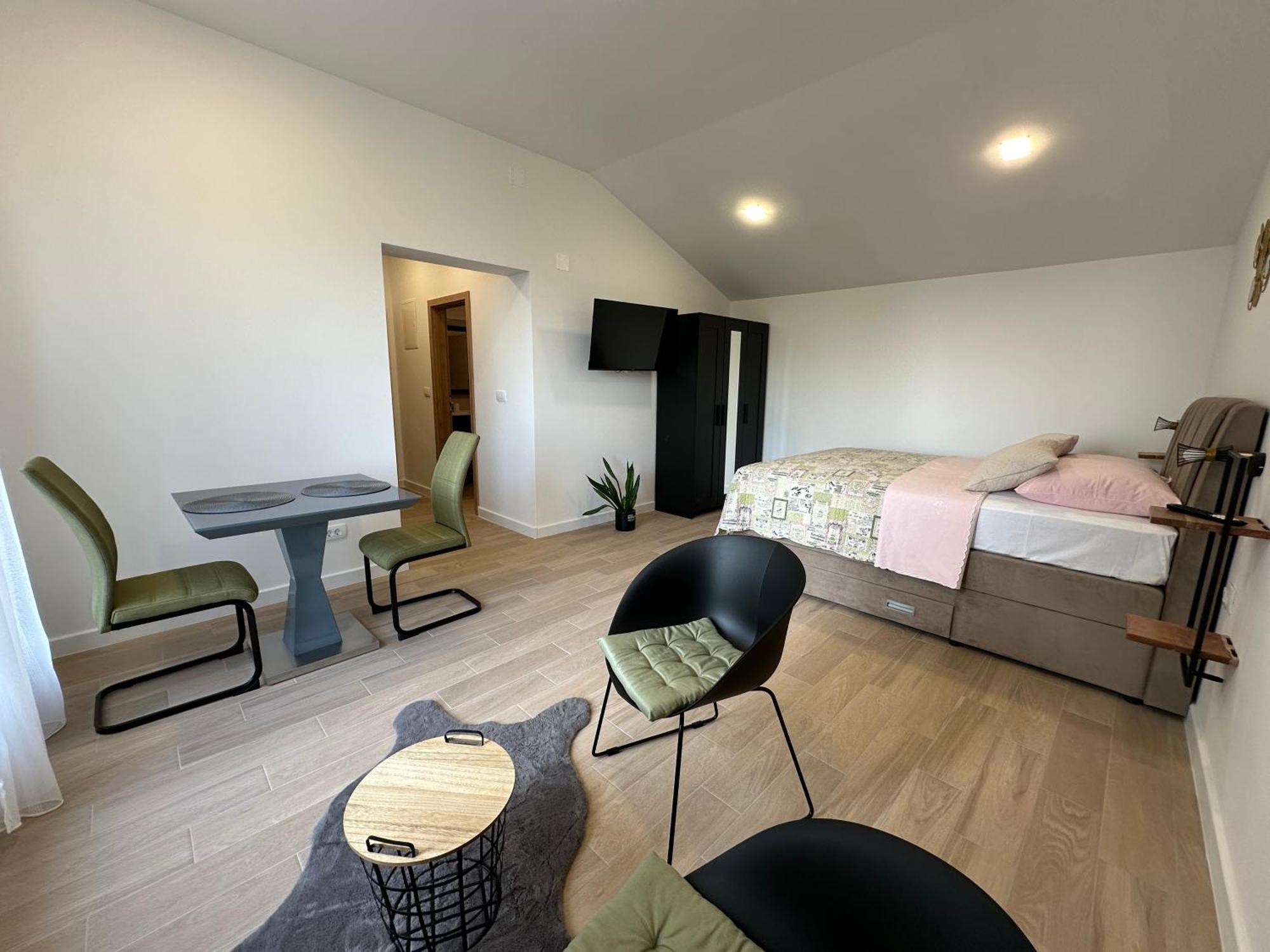 Apartmani "Mnm", Senj Senj  Luaran gambar