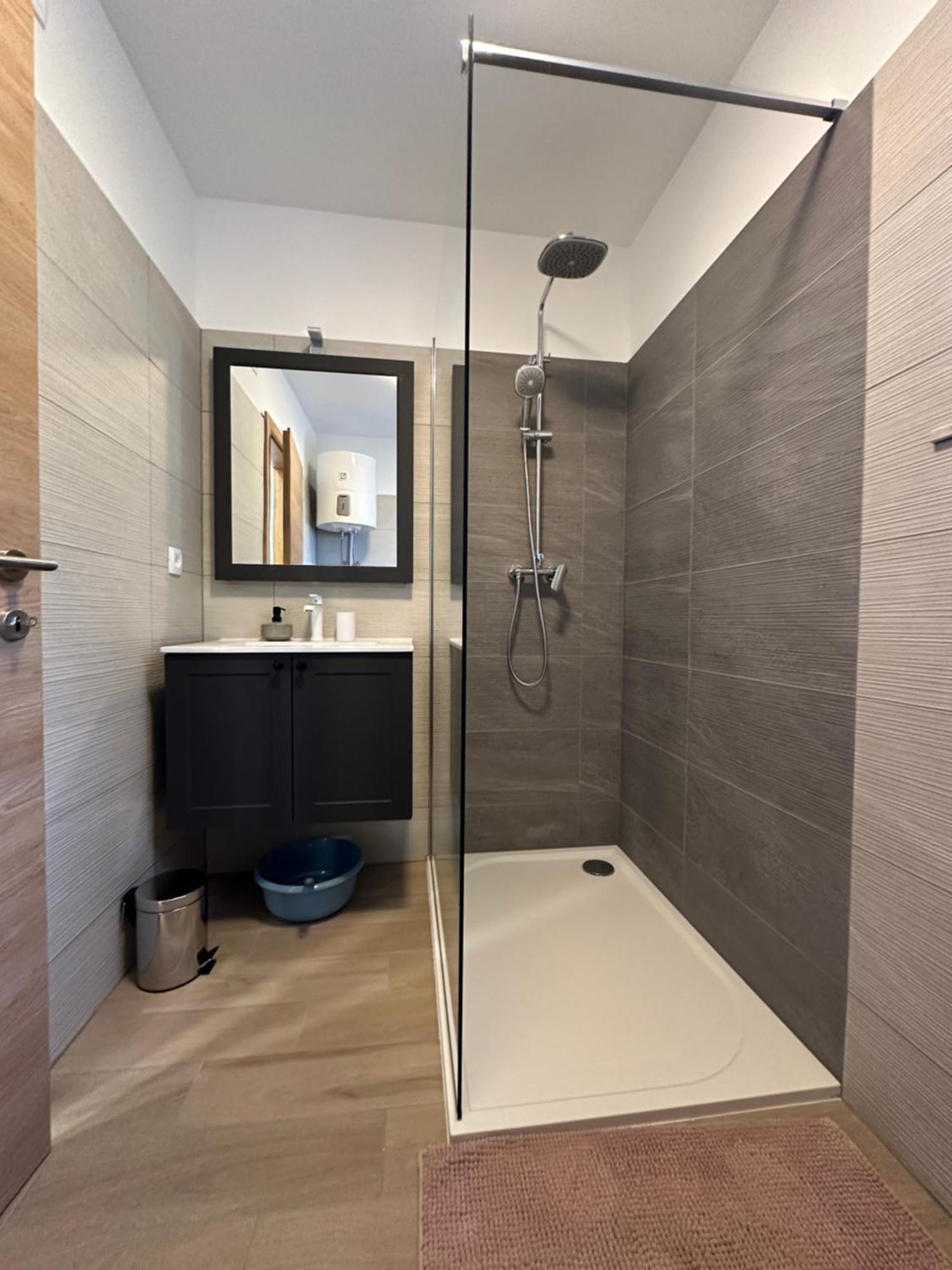 Apartmani "Mnm", Senj Senj  Bilik gambar